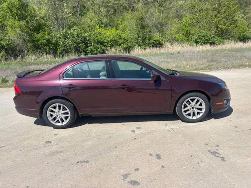 Burgundy 2011 Ford Fusion SEL
