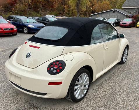 2008 Volkswagen New Beetle SE