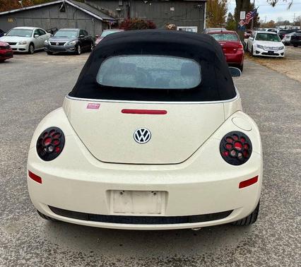 2008 Volkswagen New Beetle SE