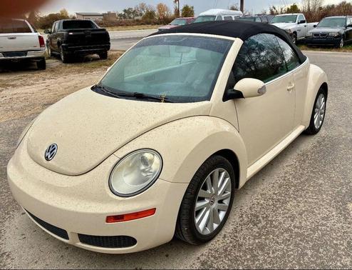 2008 Volkswagen New Beetle SE