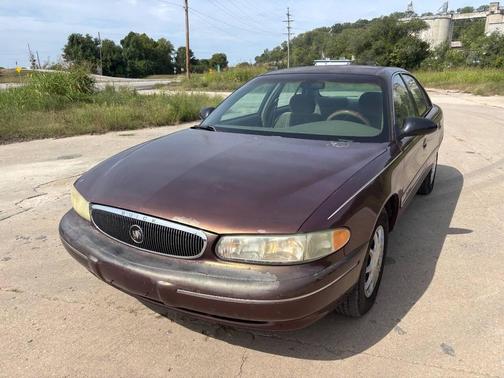 1999 Buick Century Custom 4dr Sedan
