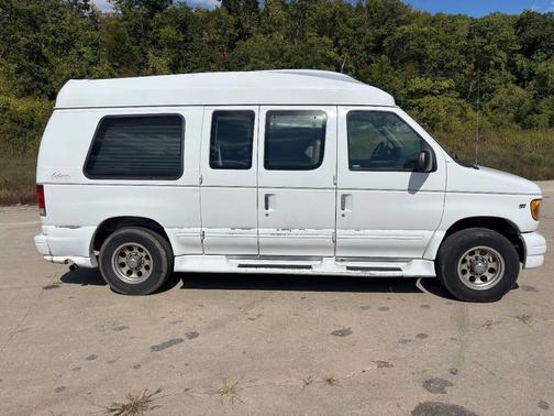 1999 Ford E250 Cargo