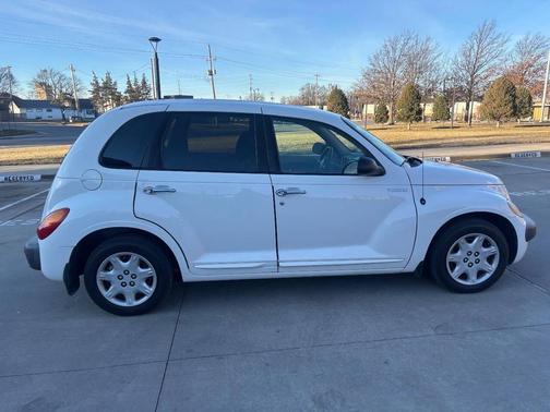 2002 Chrysler PT Cruiser Base