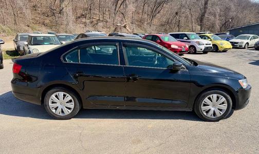 Black 2014 Volkswagen Jetta 2.0 TDI Value Edition