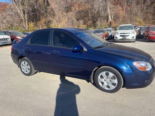 2008 Kia Spectra EX 4dr Sedan (2L I4 4A)