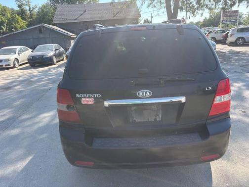 2008 Kia Sorento LX
