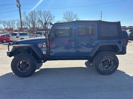 2010 Jeep Wrangler Unlimited Sahara