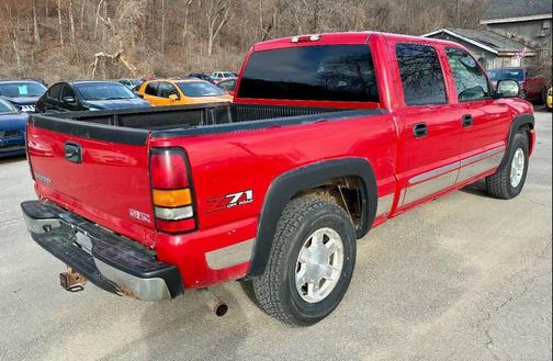 2005 GMC Sierra 1500 SLT Crew Cab