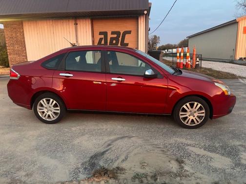 2010 Ford Focus SEL
