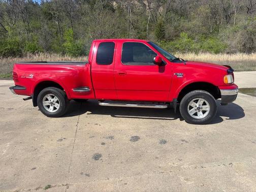 2002 Ford F-150 XLT SuperCab Flareside