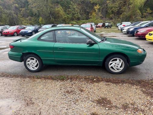 2002 Ford Escort ZX2 2dr Coupe