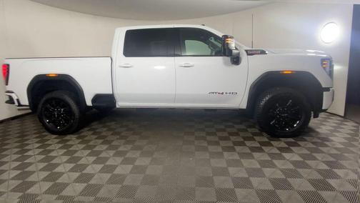 2026 GMC Sierra 2500 AT4