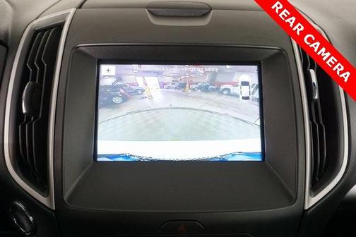 Photo 2 of 35 of 2018 Ford Edge SEL