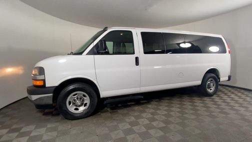 2017 Chevrolet Express 3500 LT