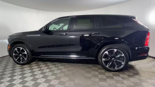 2025 Cadillac Escalade IQ Sport 1