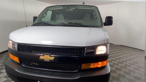 2024 Chevrolet Express 3500 LS