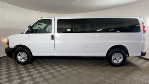 2024 Chevrolet Express 3500 LS