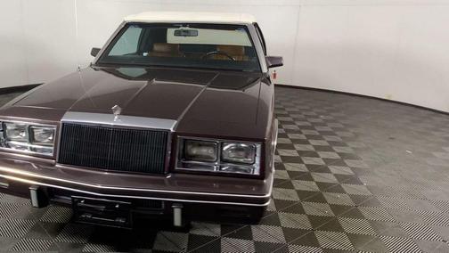 1982 Chrysler LeBaron Medallion