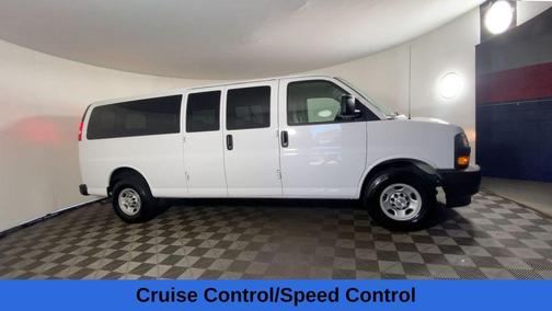 2024 Chevrolet Express 3500 LS