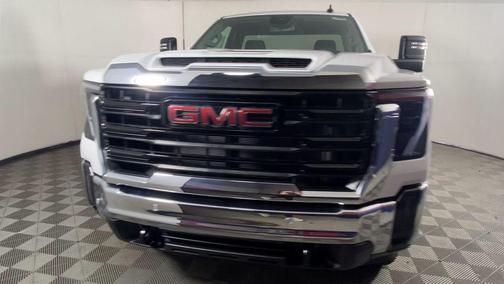 2025 GMC Sierra 2500 Pro