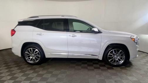 2022 GMC Terrain Denali