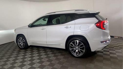 2022 GMC Terrain Denali