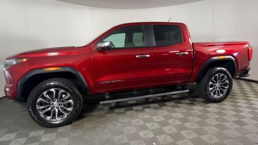 2023 GMC Canyon Denali