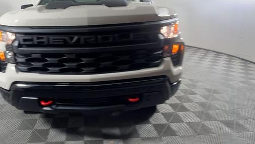 White Sand 2026 Chevrolet Silverado 1500 Custom Trail Boss