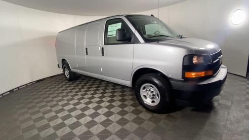 2025 Chevrolet Express 2500 Work Van