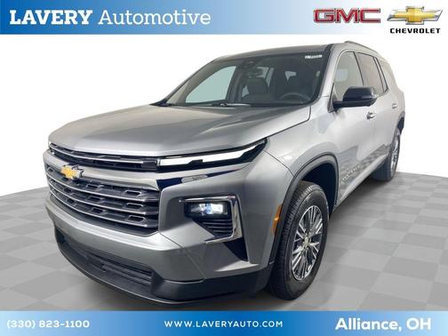 2025 Chevrolet Traverse LT