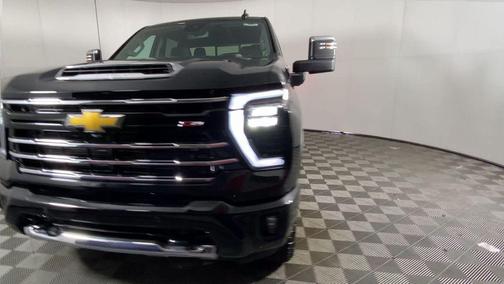 2025 Chevrolet Silverado 3500 LT