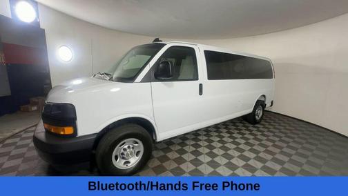 Summit White 2025 Chevrolet Express 3500 LS