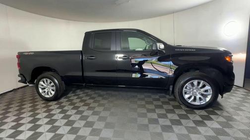 Black 2026 Chevrolet Silverado 1500 Custom