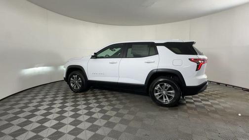 Summit White 2026 Chevrolet Equinox LT