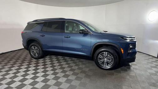 Lakeshore Blue Metallic 2026 Chevrolet Traverse LT