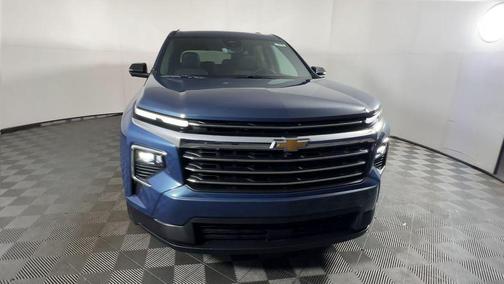 Lakeshore Blue Metallic 2026 Chevrolet Traverse LT