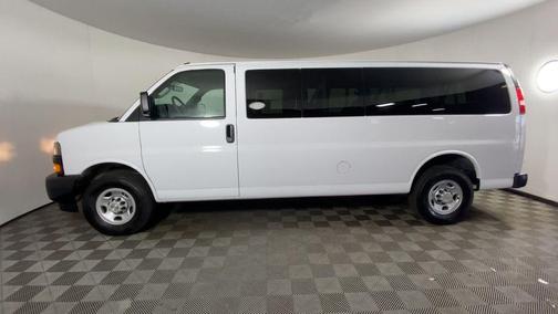 2024 Chevrolet Express 3500 LS