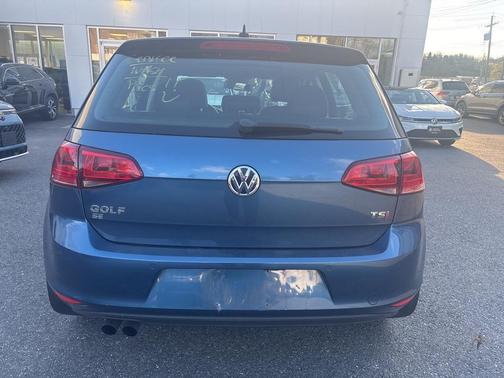 2016 Volkswagen Golf TSI SE 4-Door