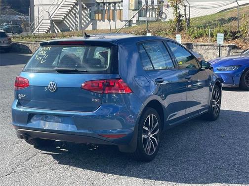 2016 Volkswagen Golf TSI SE 4-Door