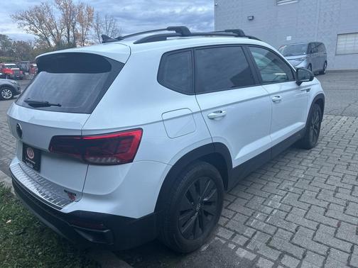 2022 Volkswagen Taos 1.5T S