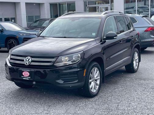 2017 Volkswagen Tiguan 2.0T Wolfsburg Edition
