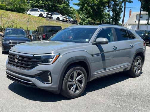 Pure Gray 2024 Volkswagen Atlas Cross Sport 2.0T SEL R-Line