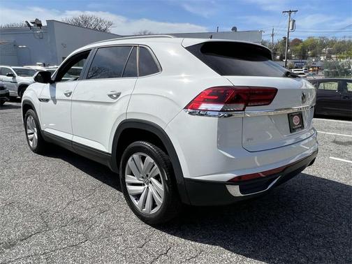 2021 Volkswagen Atlas Cross Sport 2.0T SE w/Technology