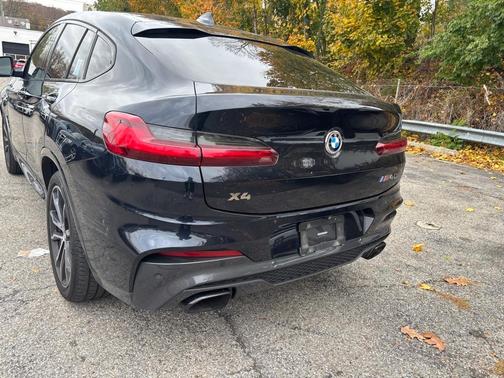 2019 BMW X4 M40i