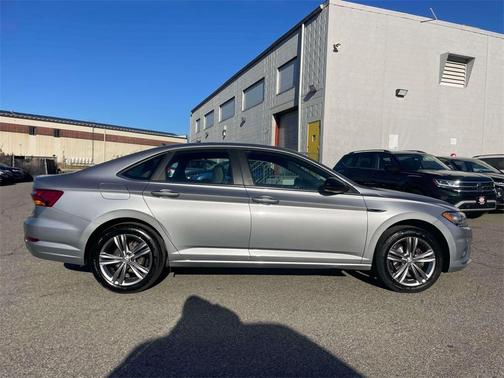 2019 Volkswagen Jetta 1.4T R-Line