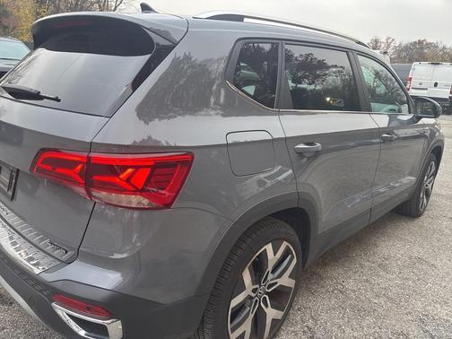 2023 Volkswagen Taos 1.5T SEL