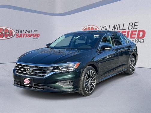 2022 Volkswagen Passat 2.0T Limited Edition