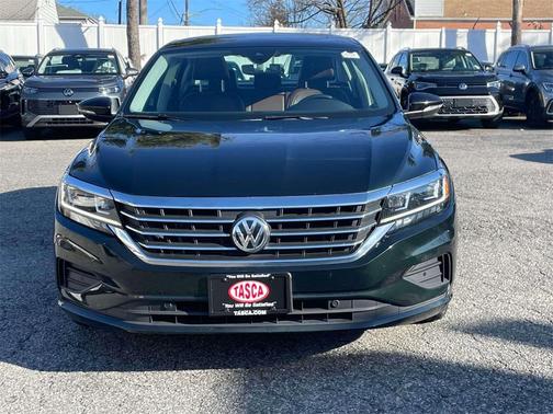 2022 Volkswagen Passat 2.0T Limited Edition