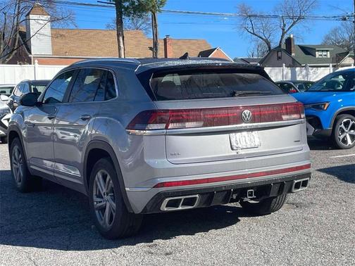 2024 Volkswagen Atlas Cross Sport 2.0T SEL R-Line