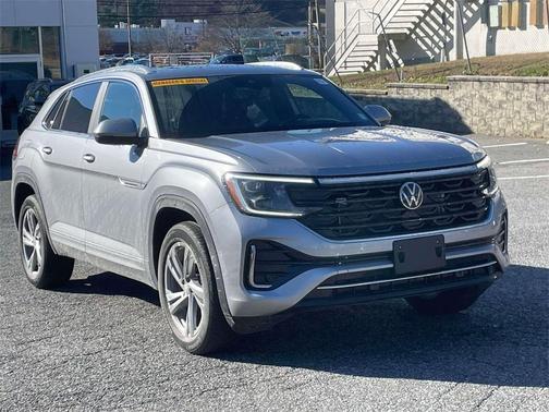 2024 Volkswagen Atlas Cross Sport 2.0T SEL R-Line